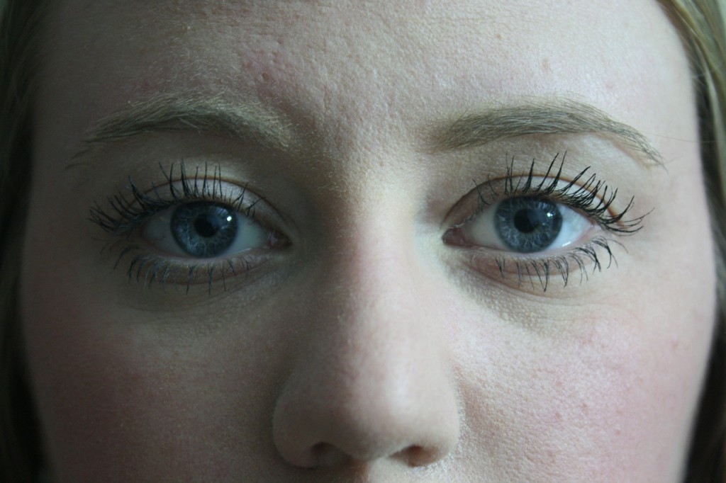 Girl Eyes, Zombie, Goaly Blog